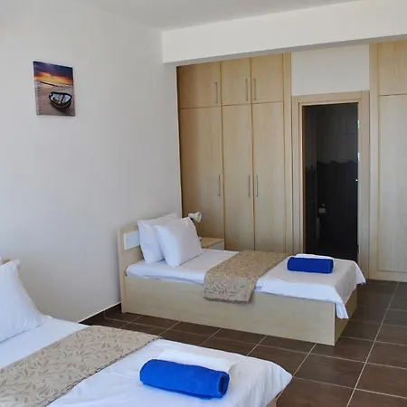 Villa Blue Ocean Villa, 3 Bedroom Villa With Private Pool, Wifi Internet World Tv Agios Amvrosios (Kyrenia)
