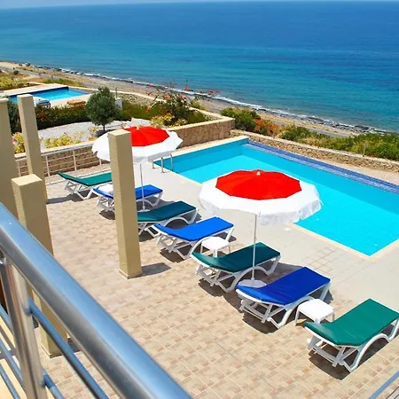Blue Ocean Villa, 3 Bedroom Villa With Private Pool, Wifi Internet World Tv Vilă Agios Amvrosios (Kyrenia)